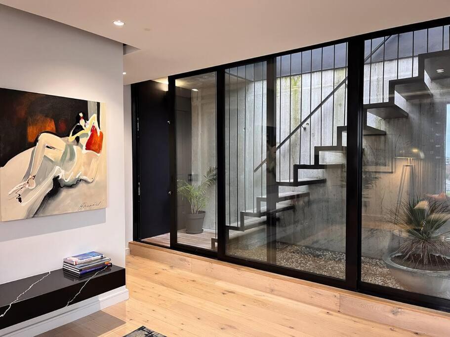 Penthouse With Private Pool Apartment *